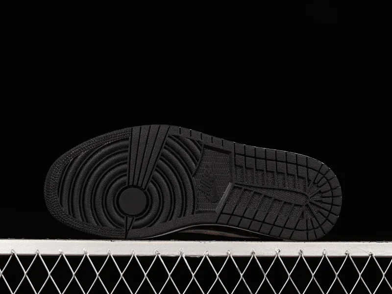 All categories Air Jordan Jordan series basketball shoes Air Jordan 1 Low Travis Scott x Air Jordan 1 Low OG AJ1 Joe 1 joint model undercut low top DM7866-216